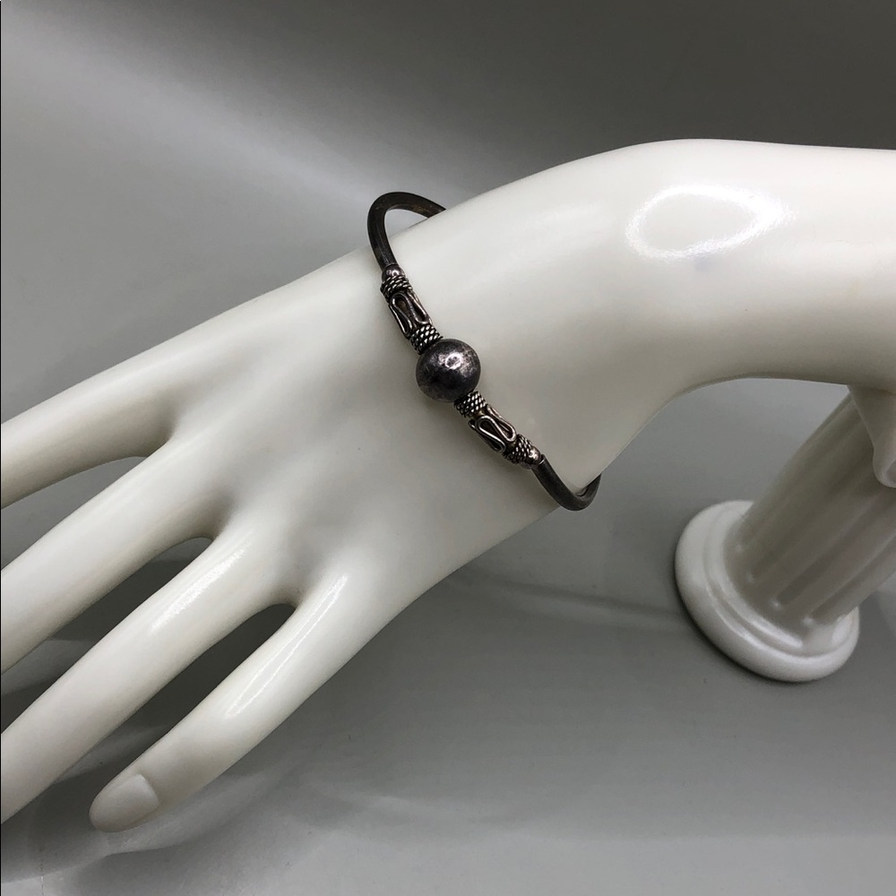 Artisan silversmith vintage sterling silver cuff ball bead bracelet minimalist.